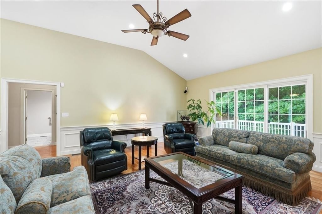 20 Samuel Curtis Way #20 Marshfield — Photo 12 of 41