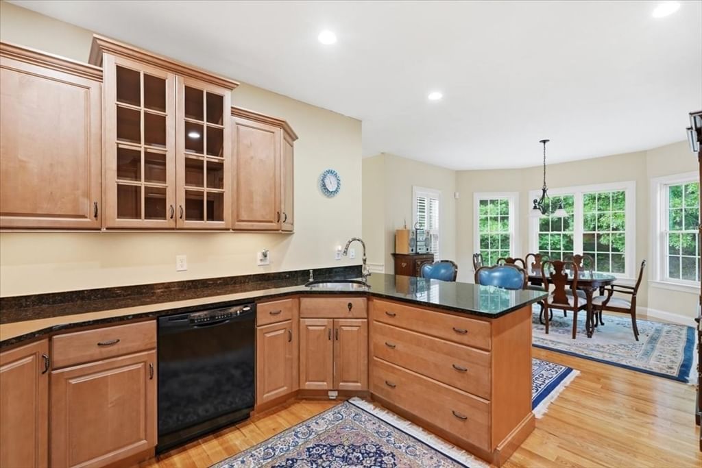 20 Samuel Curtis Way #20 Marshfield — Photo 16 of 41