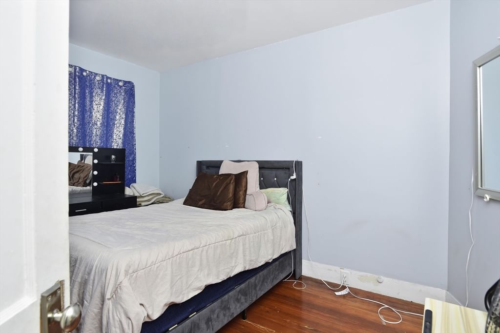14-16 Nazing St Boston — Photo 10 of 35