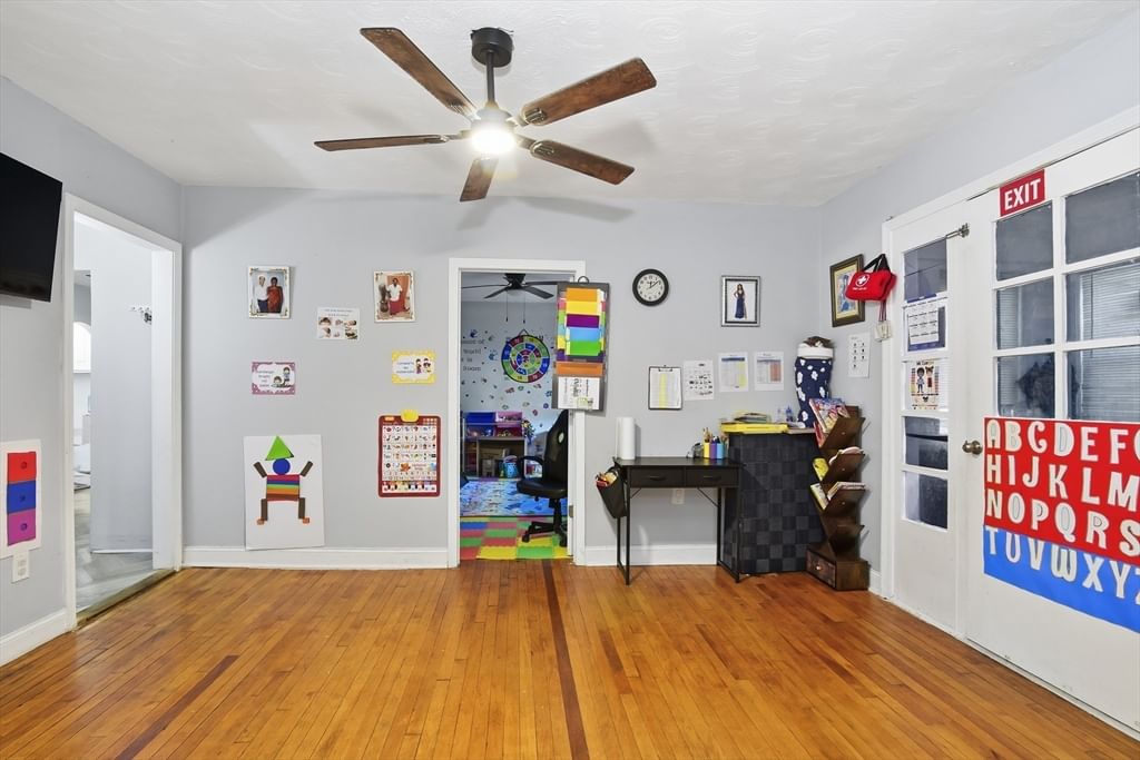14-16 Nazing St Boston — Photo 12 of 35