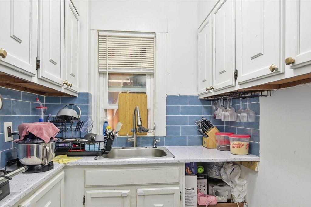 14-16 Nazing St Boston — Photo 6 of 35