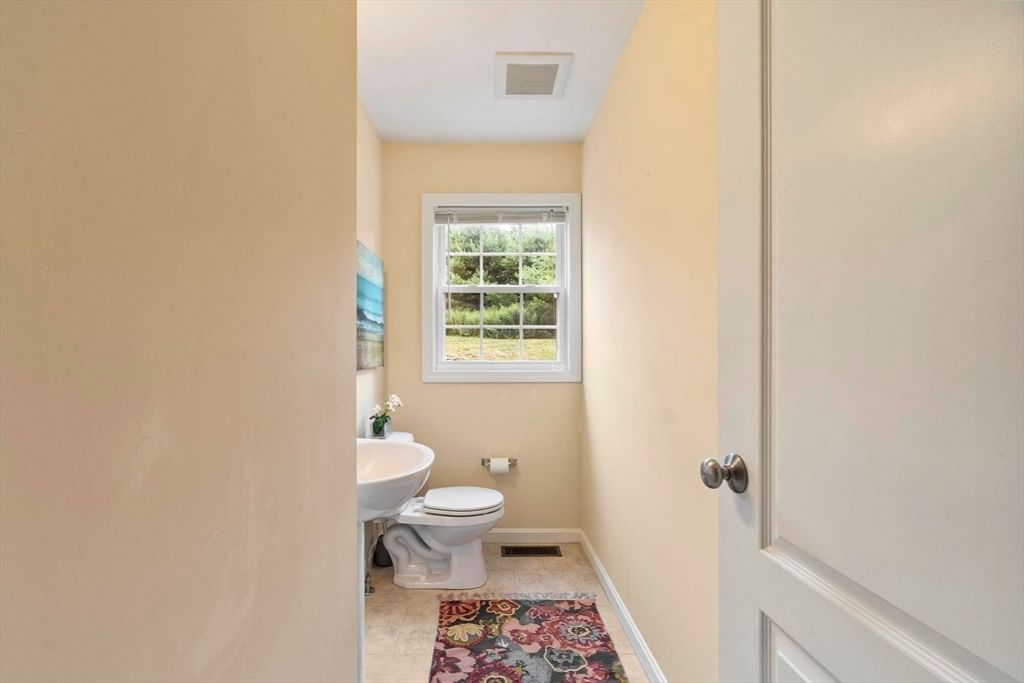 8 Bradley Dr #C Groton — Photo 13 of 33