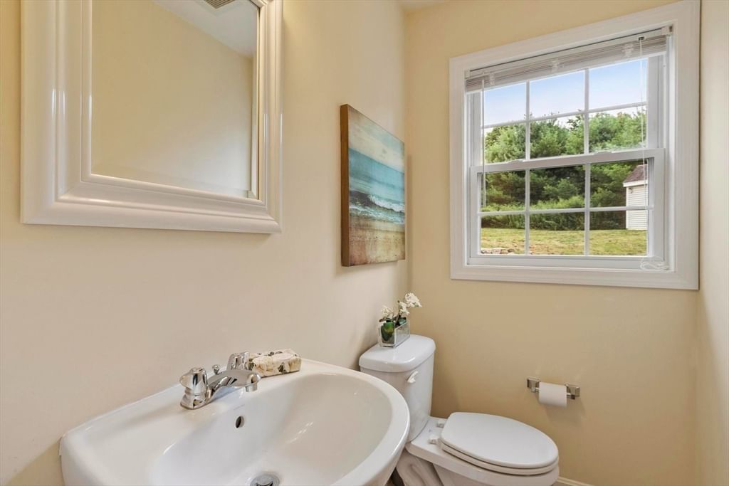 8 Bradley Dr #C Groton — Photo 14 of 33