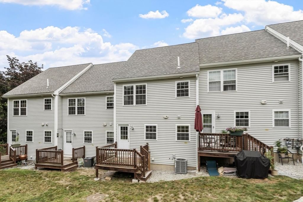 8 Bradley Dr #C Groton — Photo 23 of 33