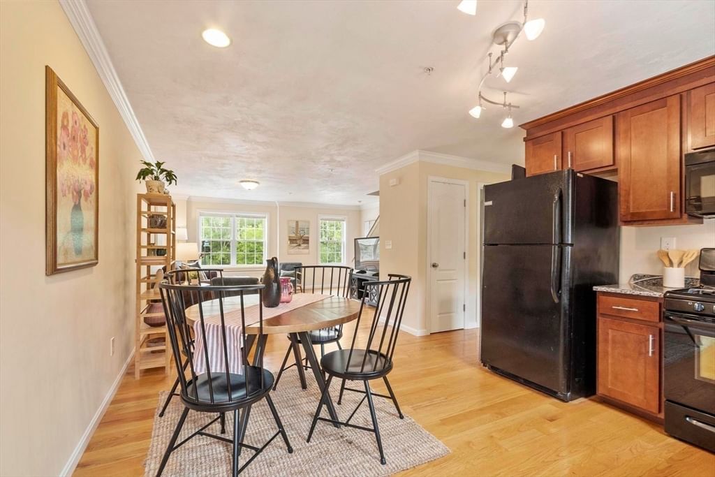 8 Bradley Dr #C Groton — Photo 5 of 33