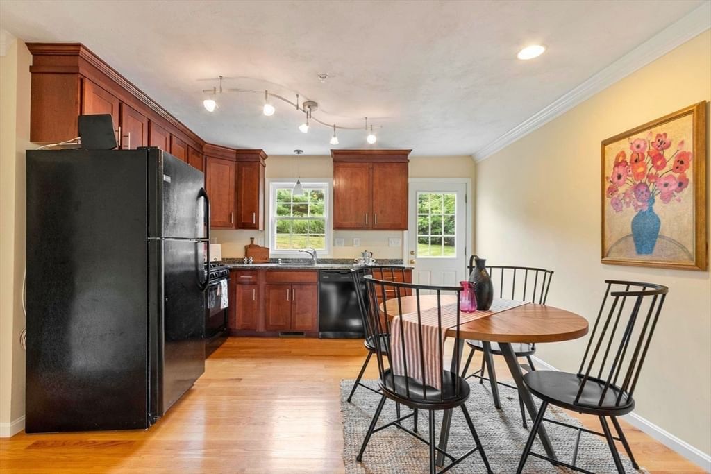 8 Bradley Dr #C Groton — Photo 6 of 33
