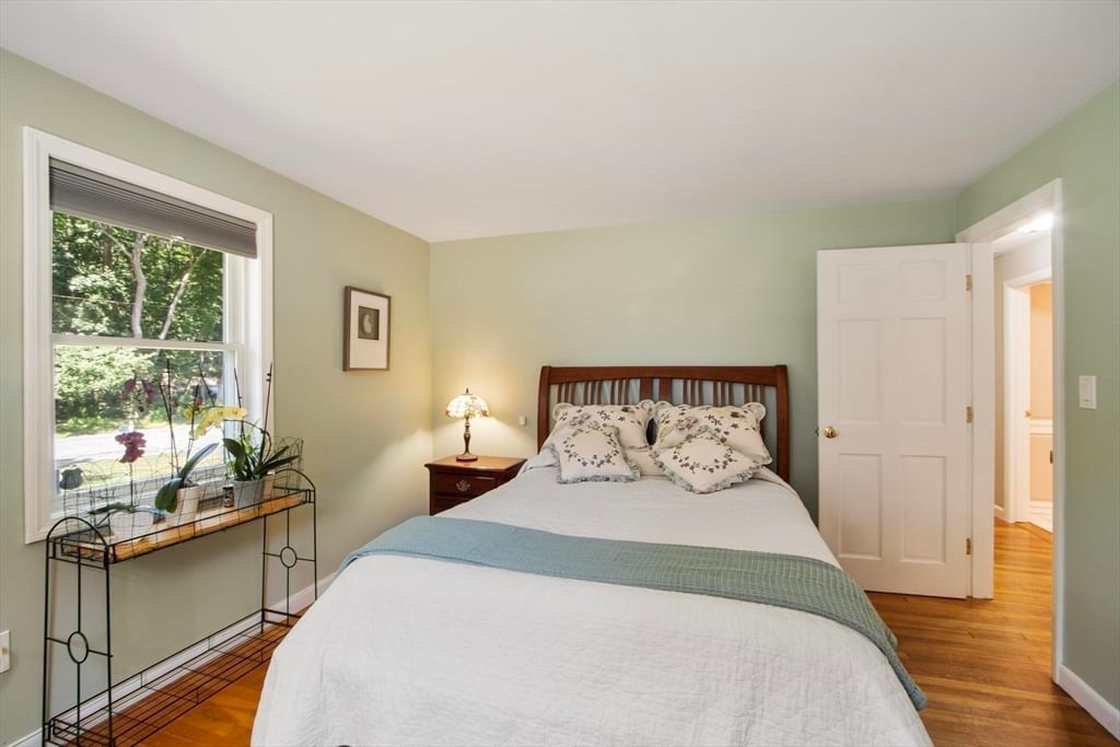 9 Elm Road Westford — Photo 15 of 37