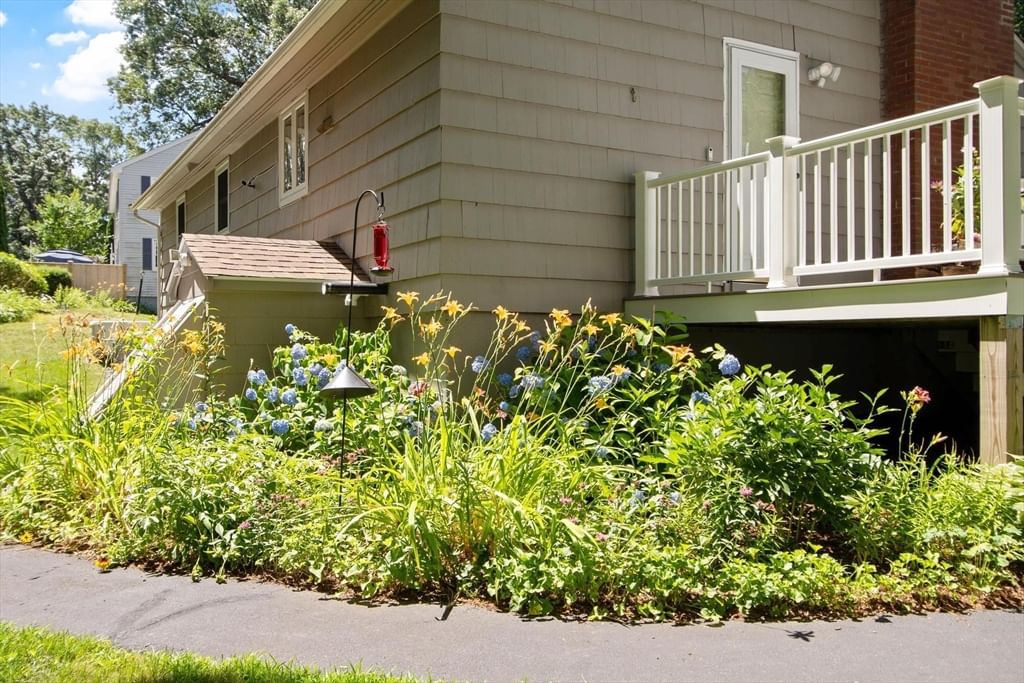 9 Elm Road Westford — Photo 29 of 37
