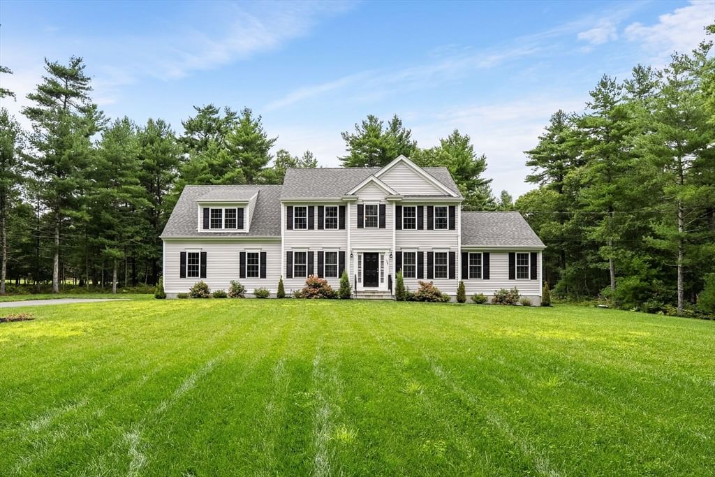 Property at 128 Thomas St, Middleboro, MA 02346