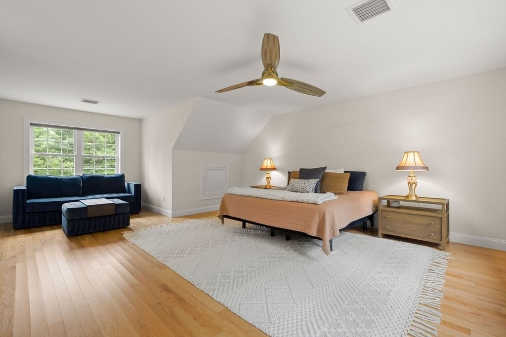 128 Thomas St Middleboro — Photo 28 of 42