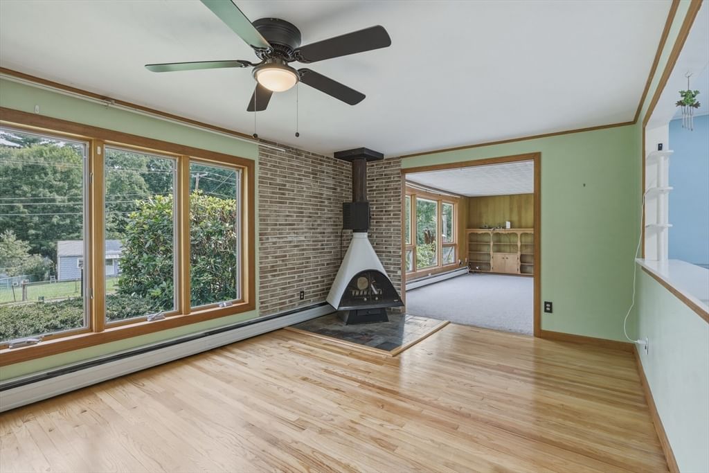 52 Kendall St Granby — Photo 17 of 36