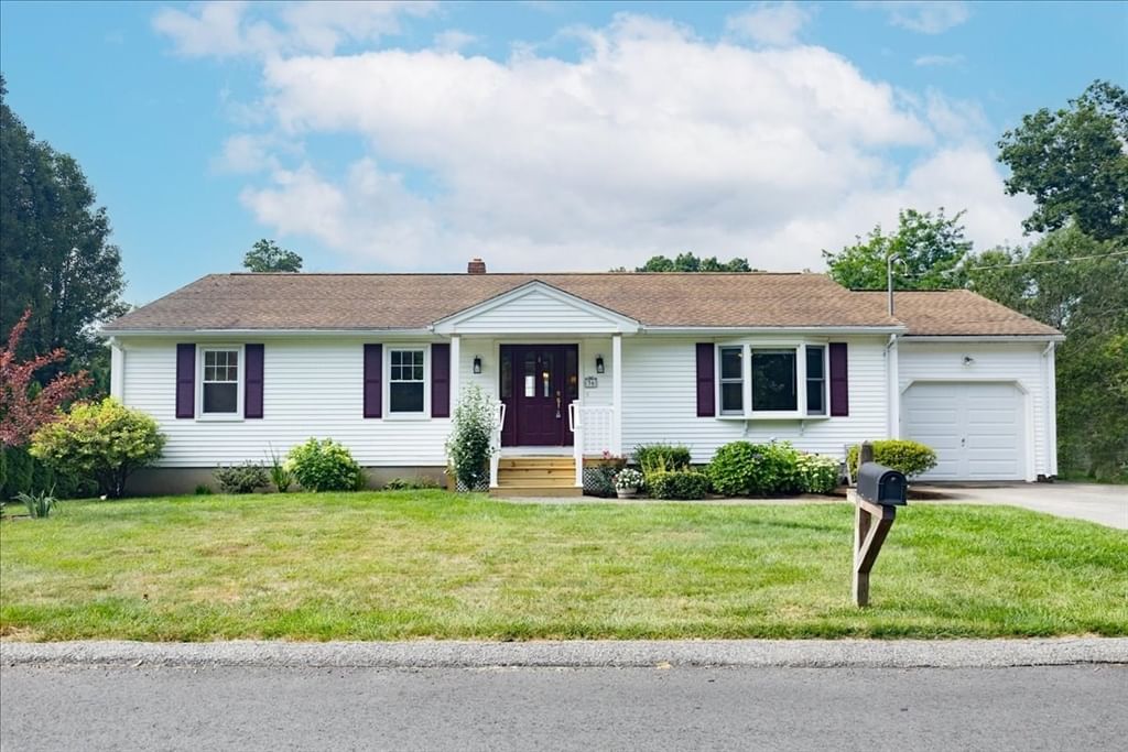36 Thomas Ave