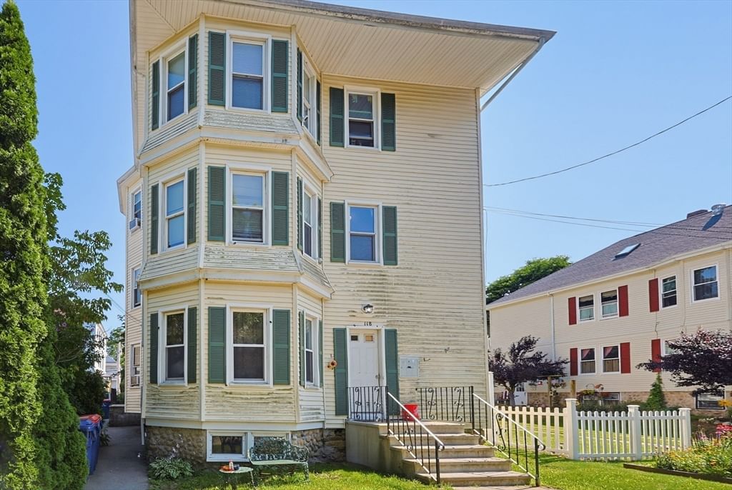 Property at 118 Irvington St, New Bedford, MA 02745