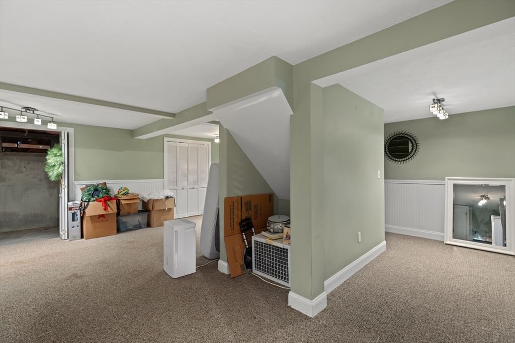 51 Shannon Way North Attleboro — Photo 24 of 31