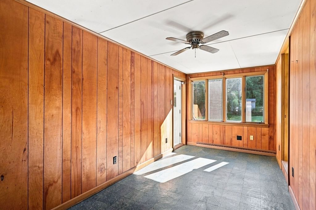 157 Sykes Street Palmer — Photo 13 of 42