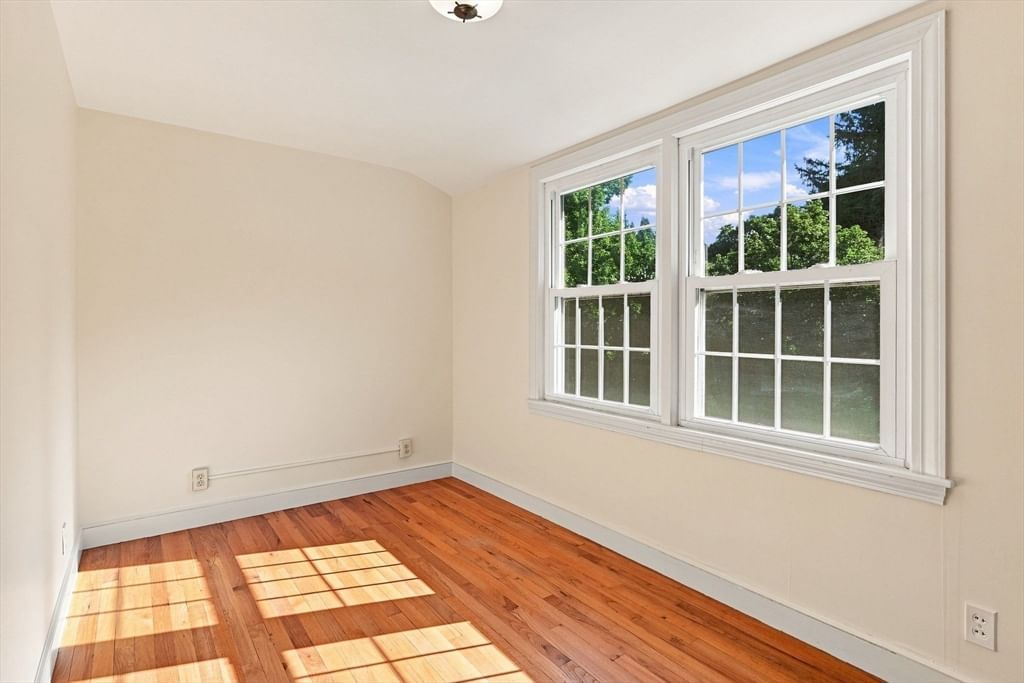 157 Sykes Street Palmer — Photo 19 of 42