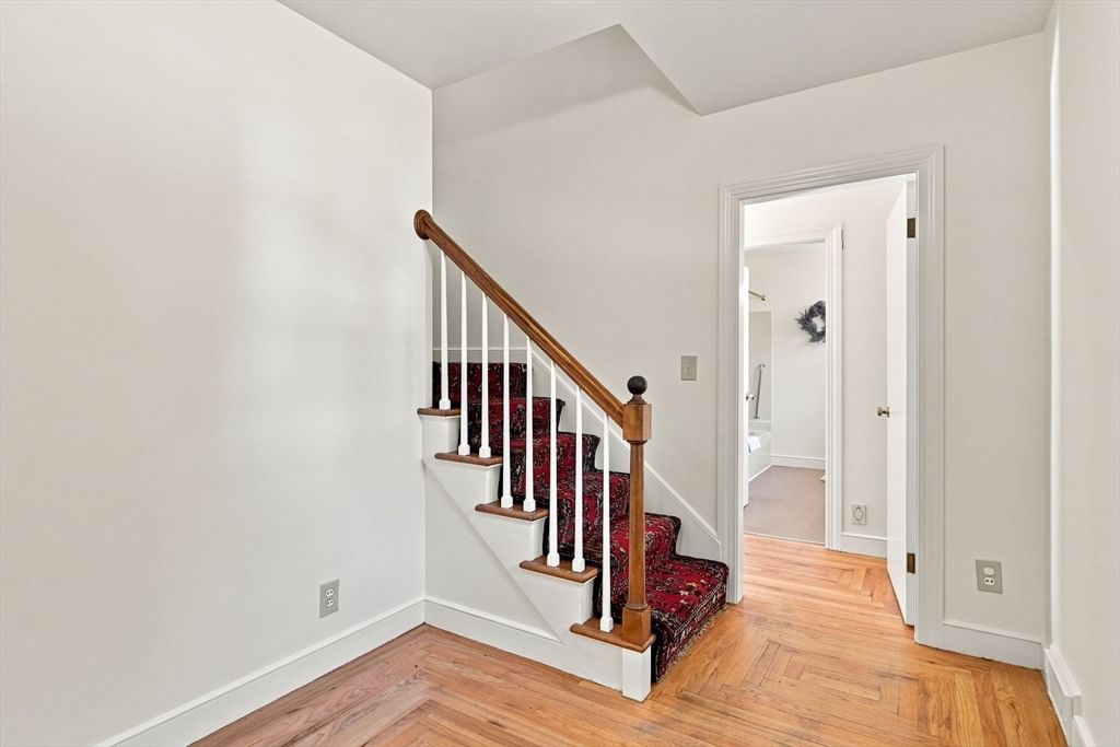157 Sykes Street Palmer — Photo 3 of 42