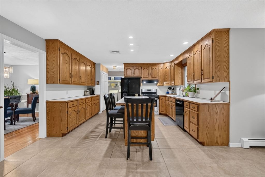 38 Sable Run Ln Methuen — Photo 16 of 42