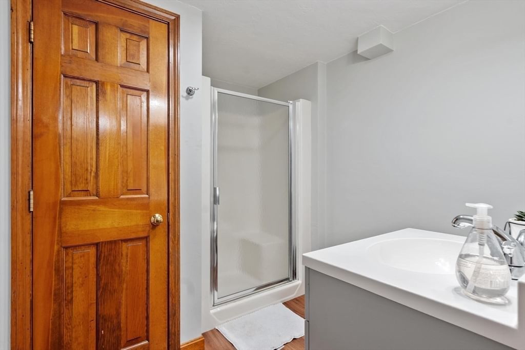 44 W Brookfield Rd North Brookfield — Photo 19 of 36