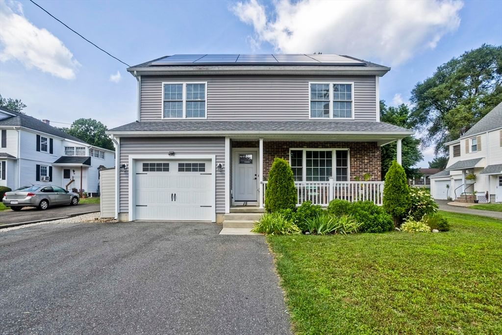 15 Lombard Ave East Longmeadow — Photo 1 of 42