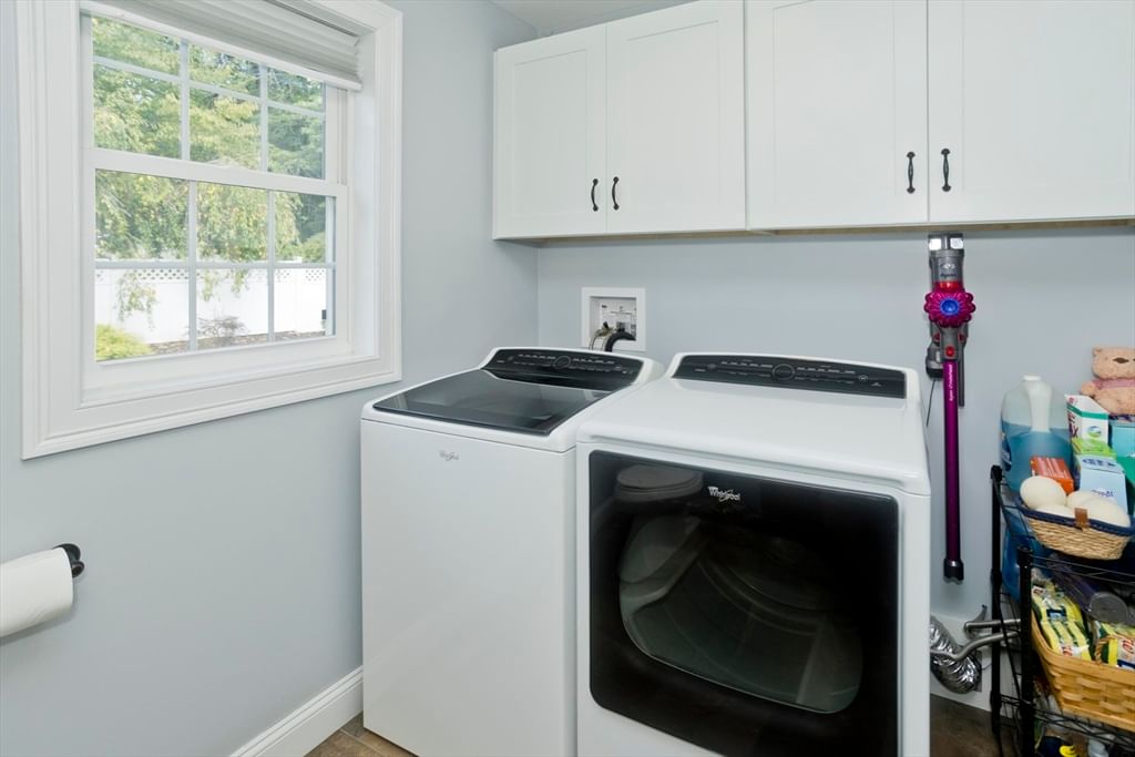 15 Lombard Ave East Longmeadow — Photo 20 of 42