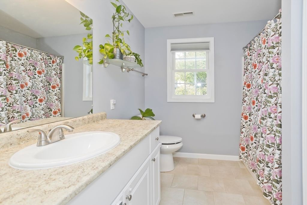 15 Lombard Ave East Longmeadow — Photo 30 of 42