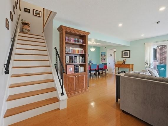 93 Rosewood Dr #93, Stoughton, MA 02072 photo 5