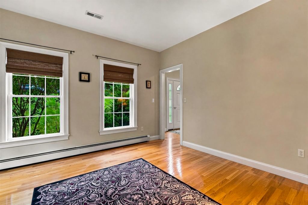 161 South St Upton — Photo 18 of 42