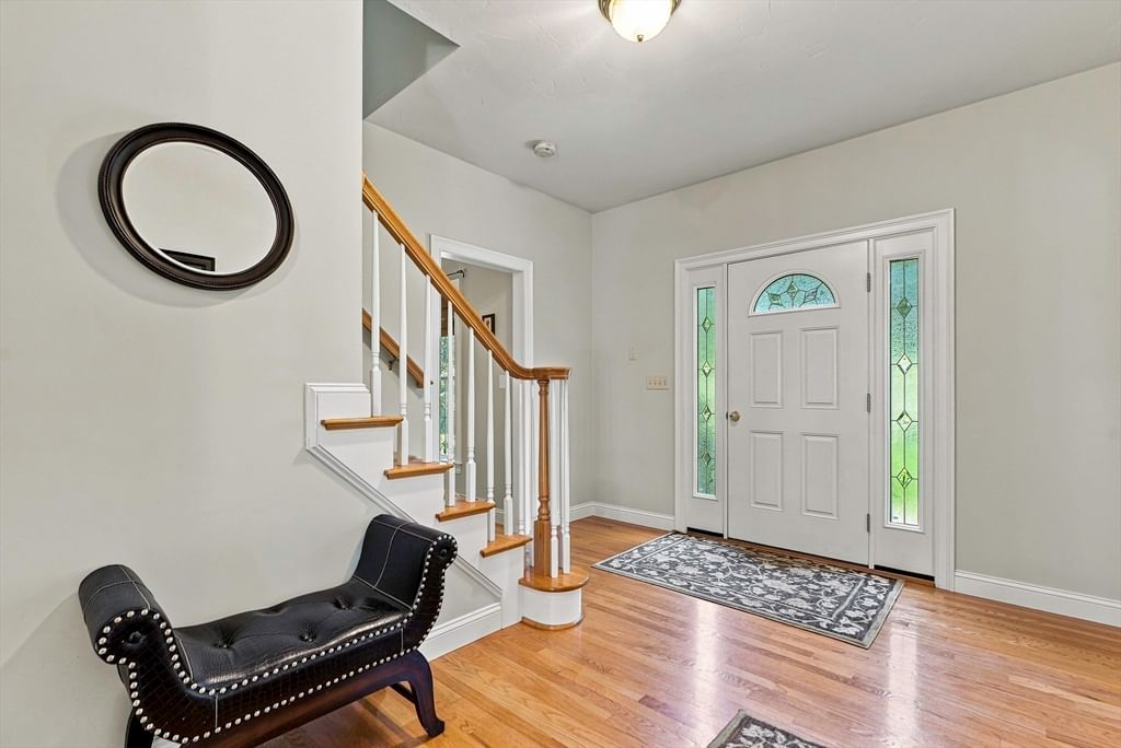 161 South St Upton — Photo 4 of 42