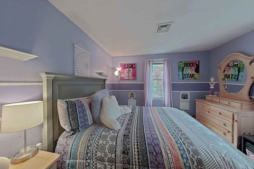 36 Bartlett Street Pembroke — Photo 22 of 27