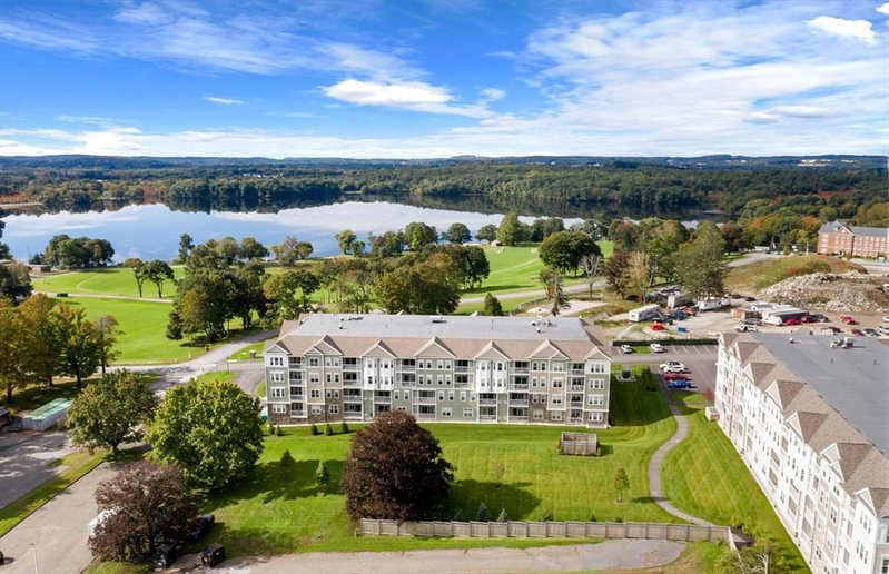 8 Peters Farm Way Unit 108