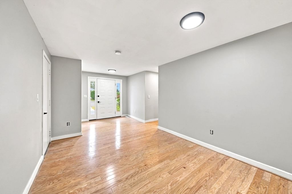 34 Woodland Park Dr #34 Haverhill — Photo 8 of 39