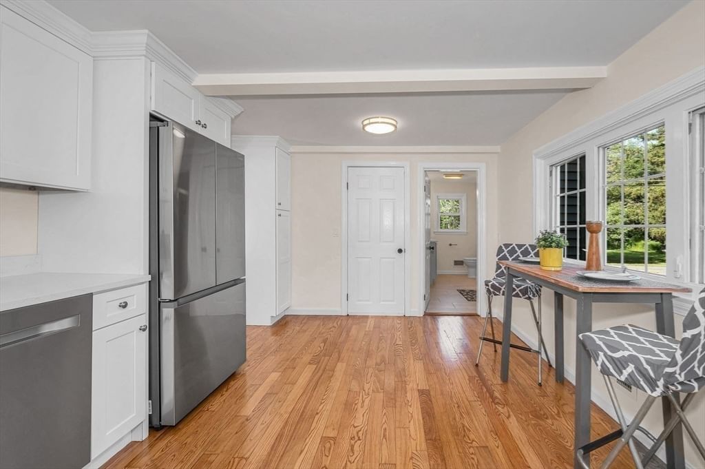 19 Butler Ave Wakefield — Photo 10 of 41
