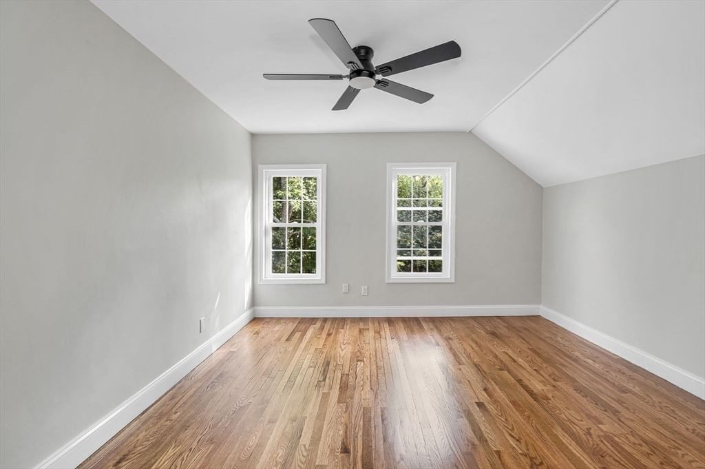 19 Butler Ave Wakefield — Photo 15 of 41
