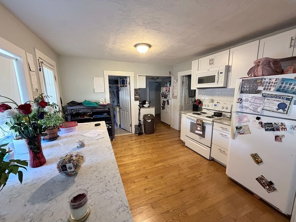 110 River St Hudson — Photo 10 of 21