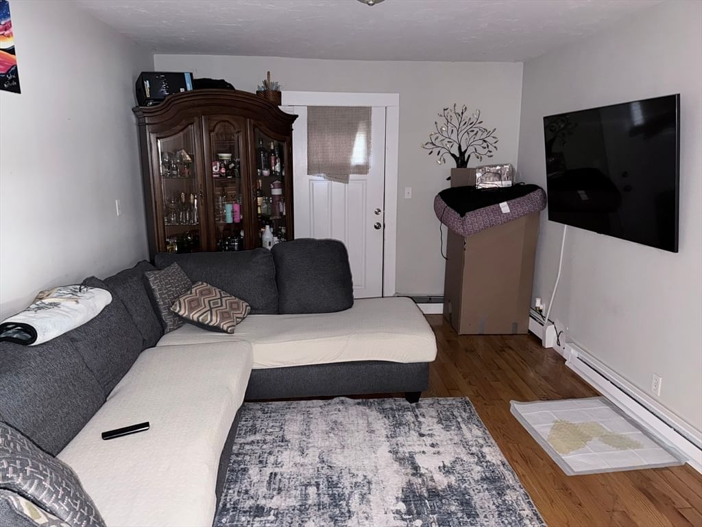 110 River St Hudson — Photo 7 of 21