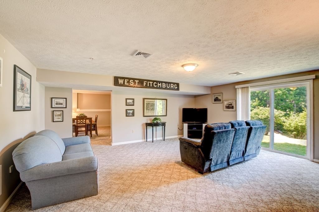 28 Mountain Laurel Lane #28 Fitchburg — Photo 33 of 42