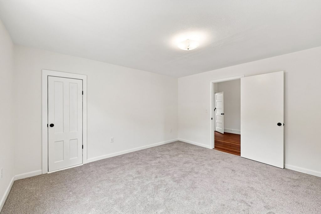 588 Poole St Ludlow — Photo 19 of 39