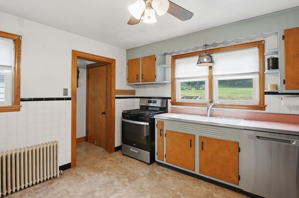 158 Oakham Road Barre — Photo 11 of 30