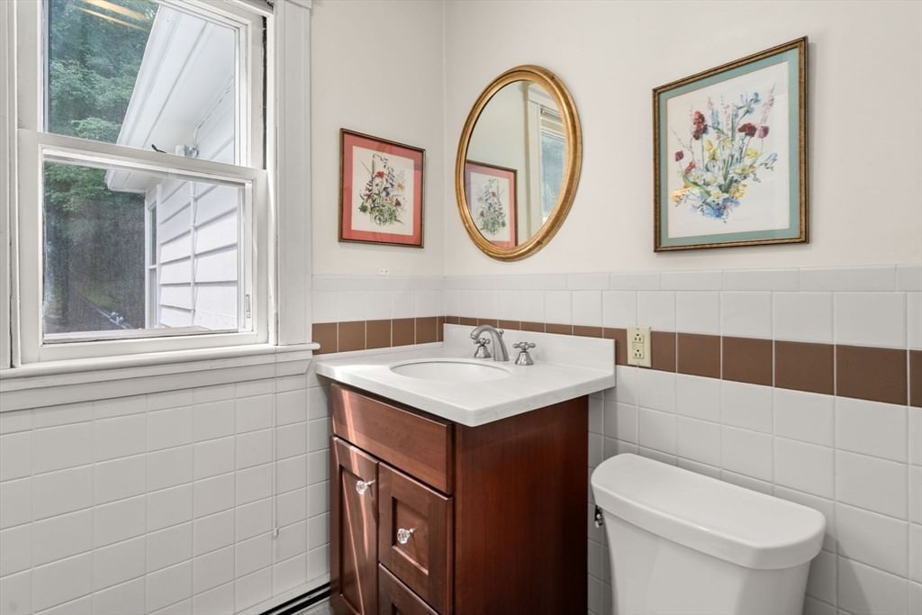7 Grantland Rd Wellesley — Photo 13 of 35