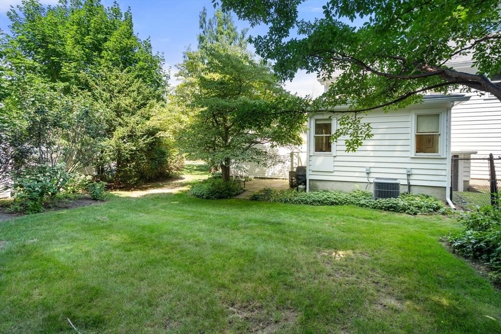 7 Grantland Rd Wellesley — Photo 33 of 35