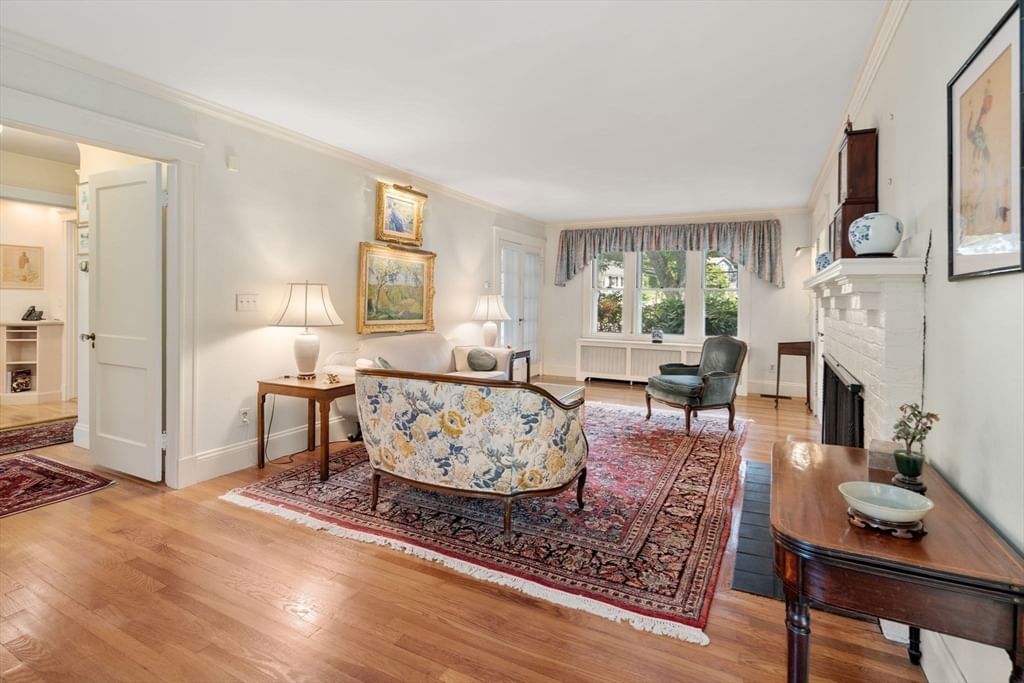 7 Grantland Rd Wellesley — Photo 6 of 35