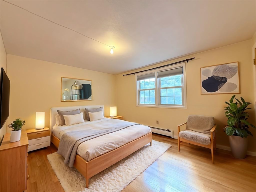 31 Trudy #31 Brockton — Photo 4 of 20