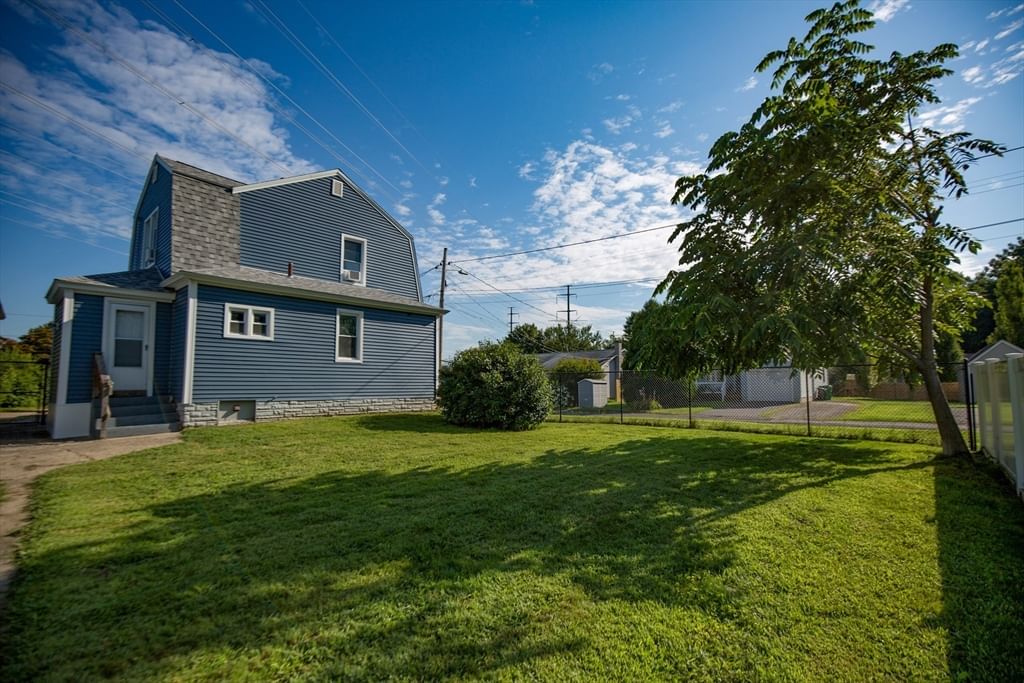 8 Trafton St Chicopee — Photo 36 of 42