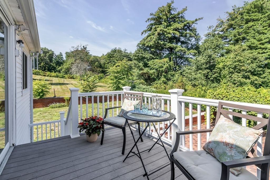36 Prouty Rd Burlington — Photo 16 of 39