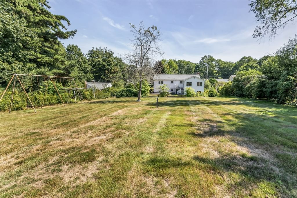 36 Prouty Rd Burlington — Photo 36 of 39