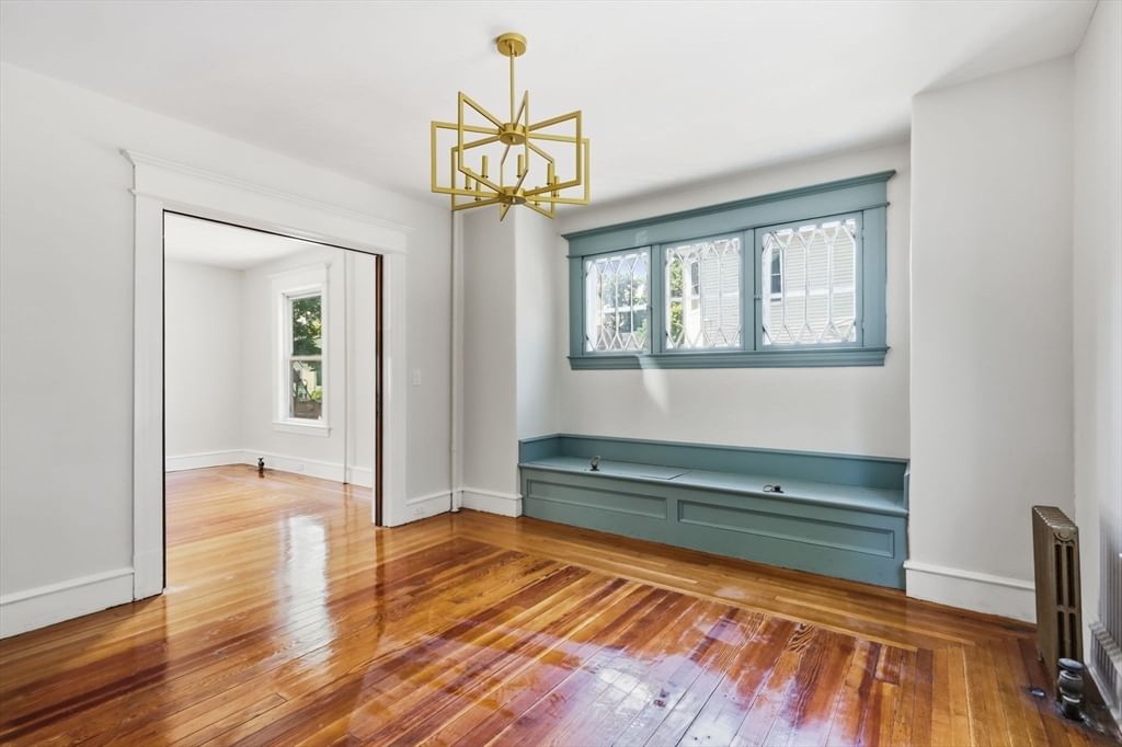 24 Washington Ave Holyoke — Photo 11 of 41