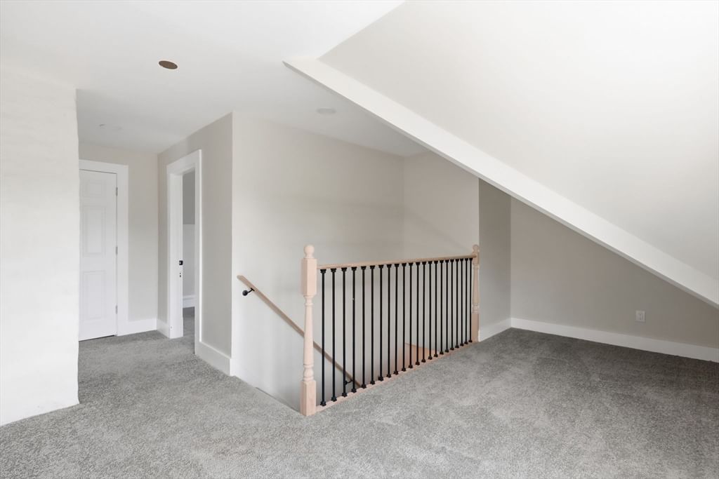 24 Washington Ave Holyoke — Photo 34 of 41