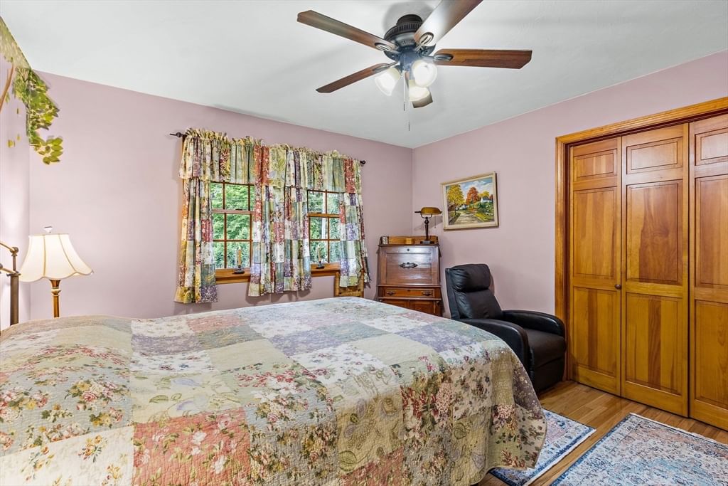 421 Oakhill Avenue Attleboro — Photo 27 of 42