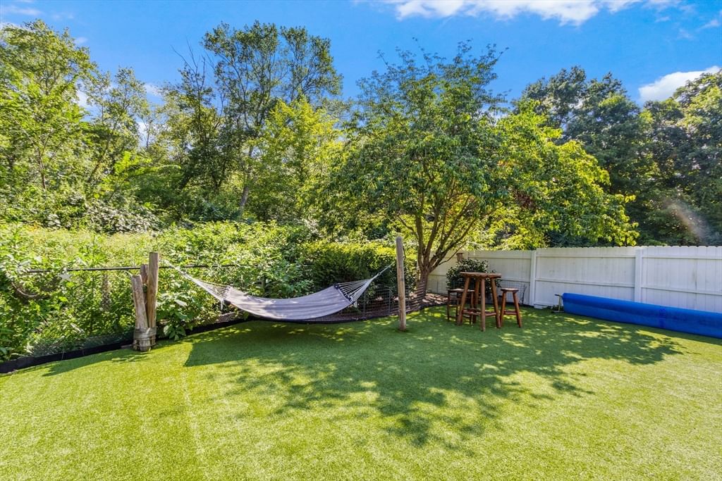 421 Oakhill Avenue Attleboro — Photo 42 of 42